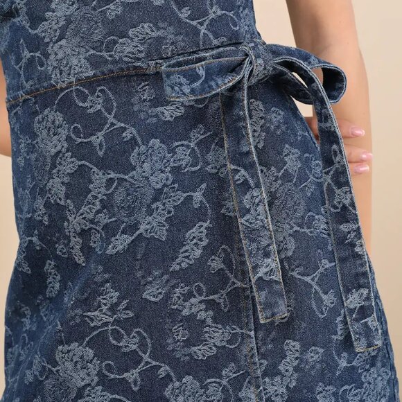 *NWT* - Lulus Women's Denim Dress - Size: XS - Picture 4 of 4